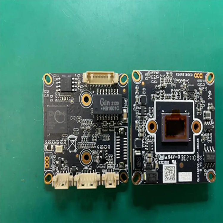 De evolutie en impact van geïntegreerde schakelingen in moderne elektronica