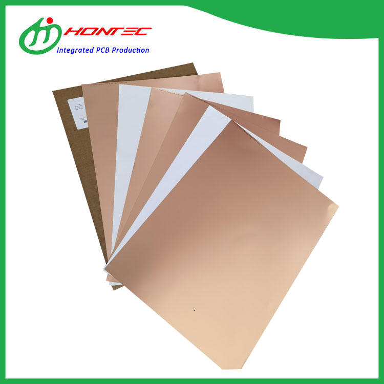 Hoe minimaliseert het hoogfrequente PCB-ontwerp signaalverlies en interferentie?